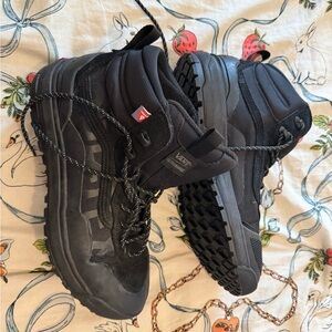 Men’s MTE-2 Gortex ultracush size 11.5